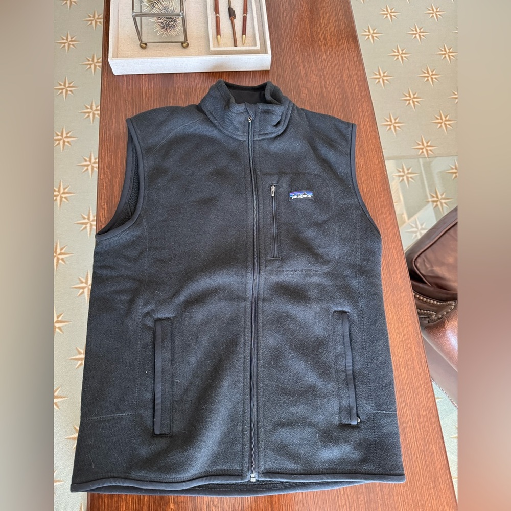 Patagonia Black Men’s Vest Better Sweater Medium